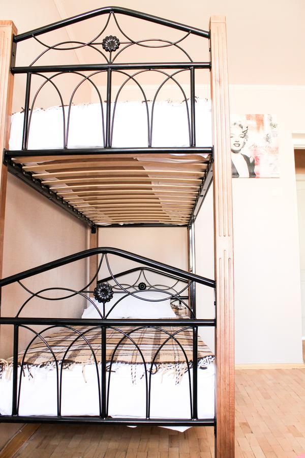 A&S Hostel Minskiy เคียฟ ภายนอก รูปภาพ